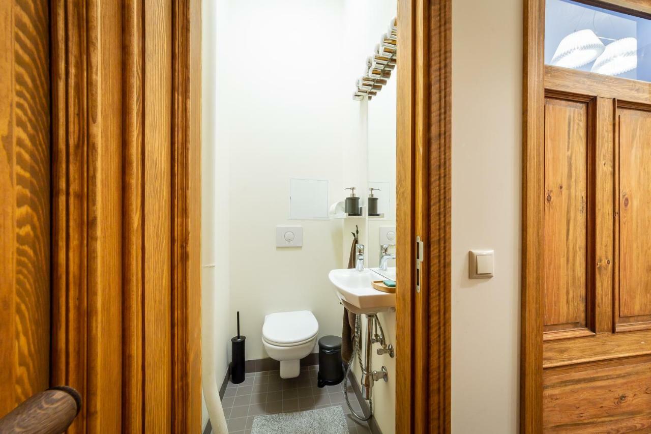 Apartament Stories Writer'S Ap 40Sqm Renovated Free Parking Ryga Zewnętrze zdjęcie